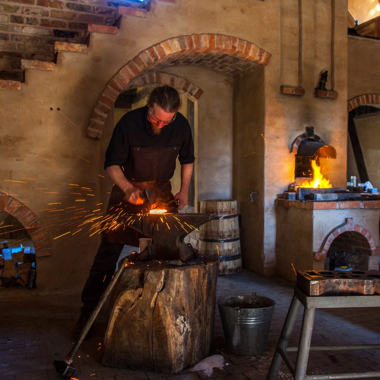 Blacksmith’s forge in Vienkoči Park